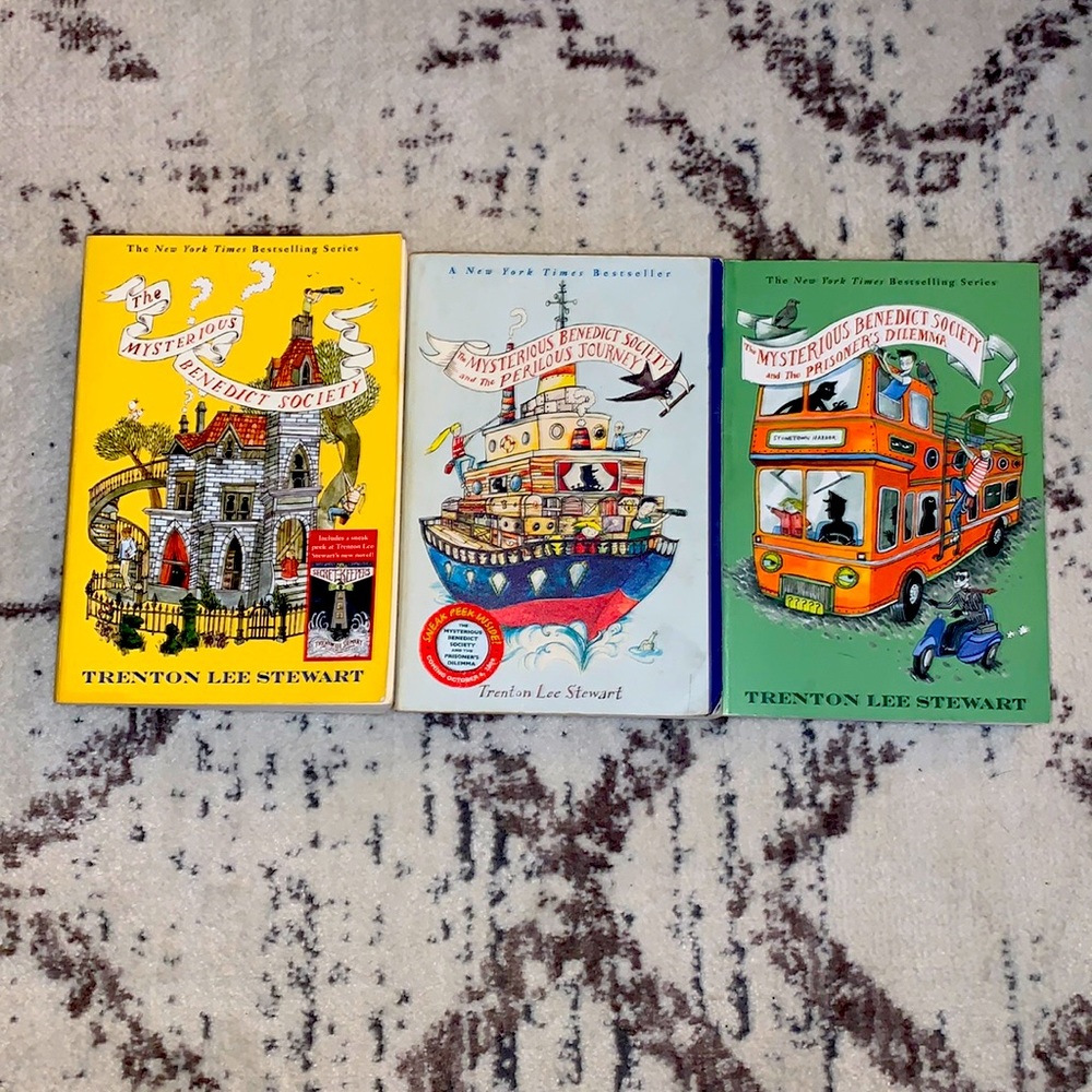 The Mysterious Benedict Society.Book Bundle